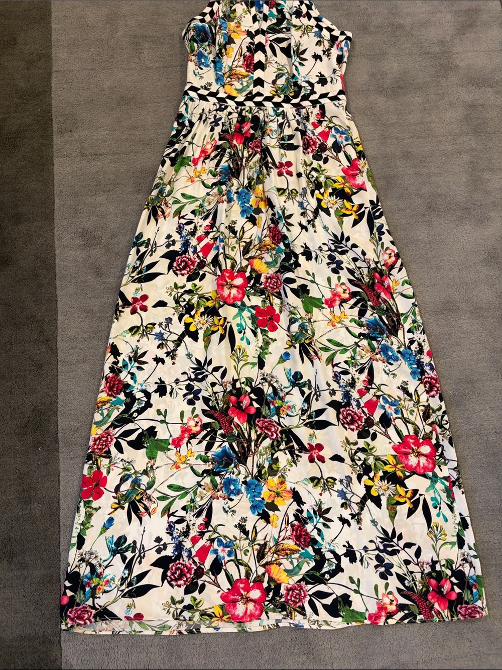Parker Floral Maxi Dress in White with Multicolor Flowers - Picture 5 of 6
